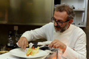 Massimo Bottura, de L'Osteria Francescana, lo chef che la cucina mondiale ci invidia